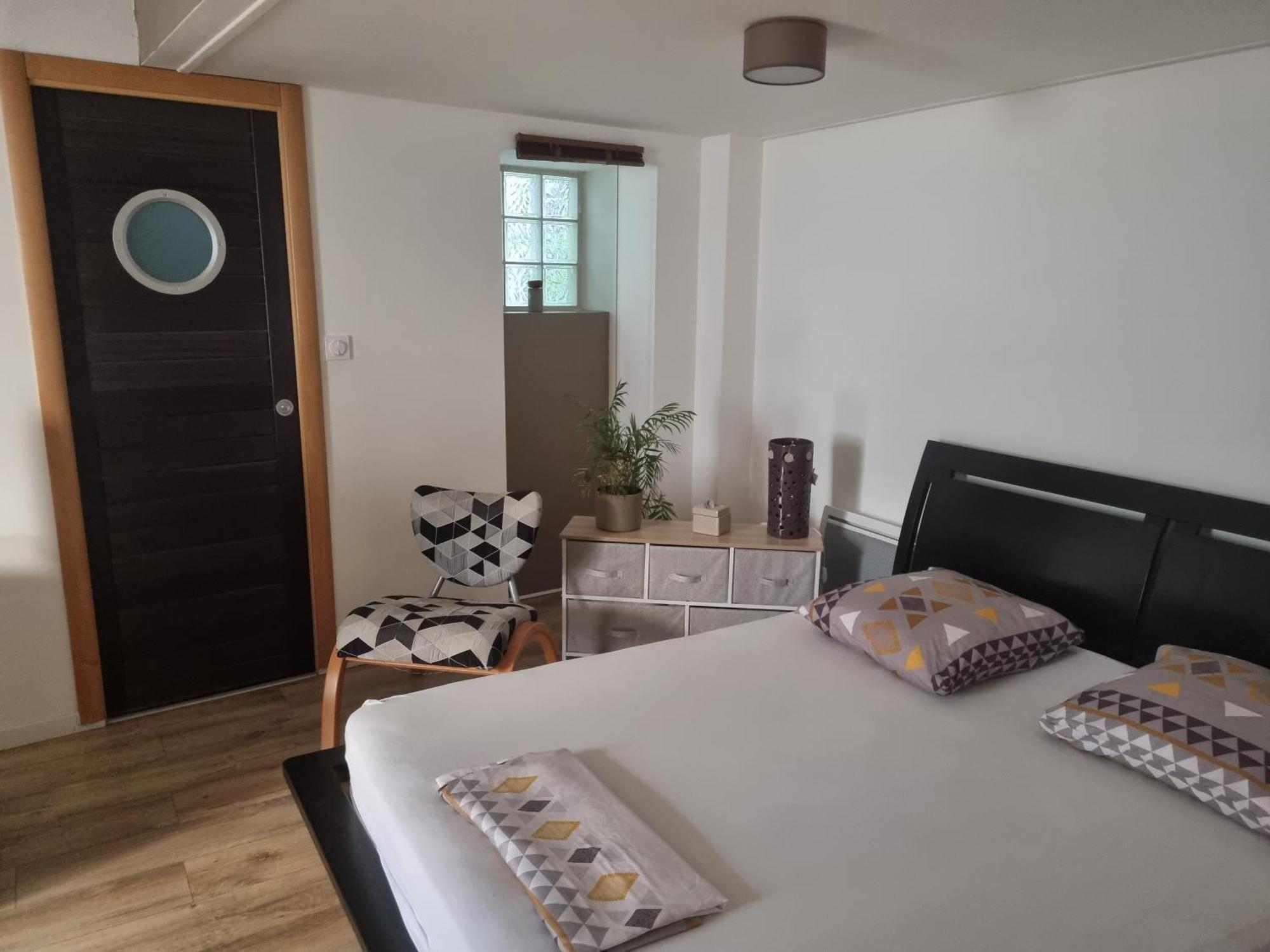 Tournus Castrum Romain - Duplex 54 M2 - 3 Etoiles - Petit Box Velo - 5Mn Autoroute 外观 照片